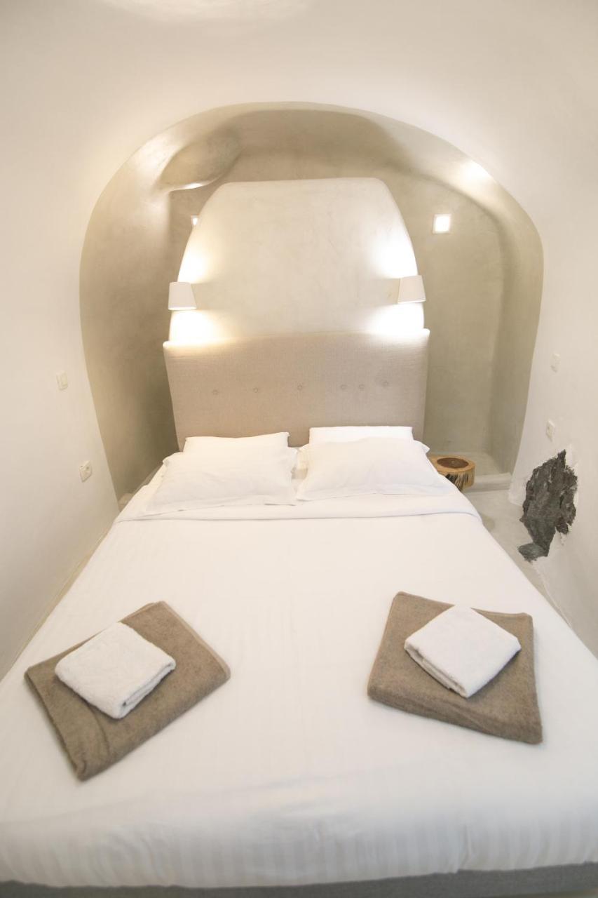 Opsis Cave House Apartment เอีย ภายนอก รูปภาพ