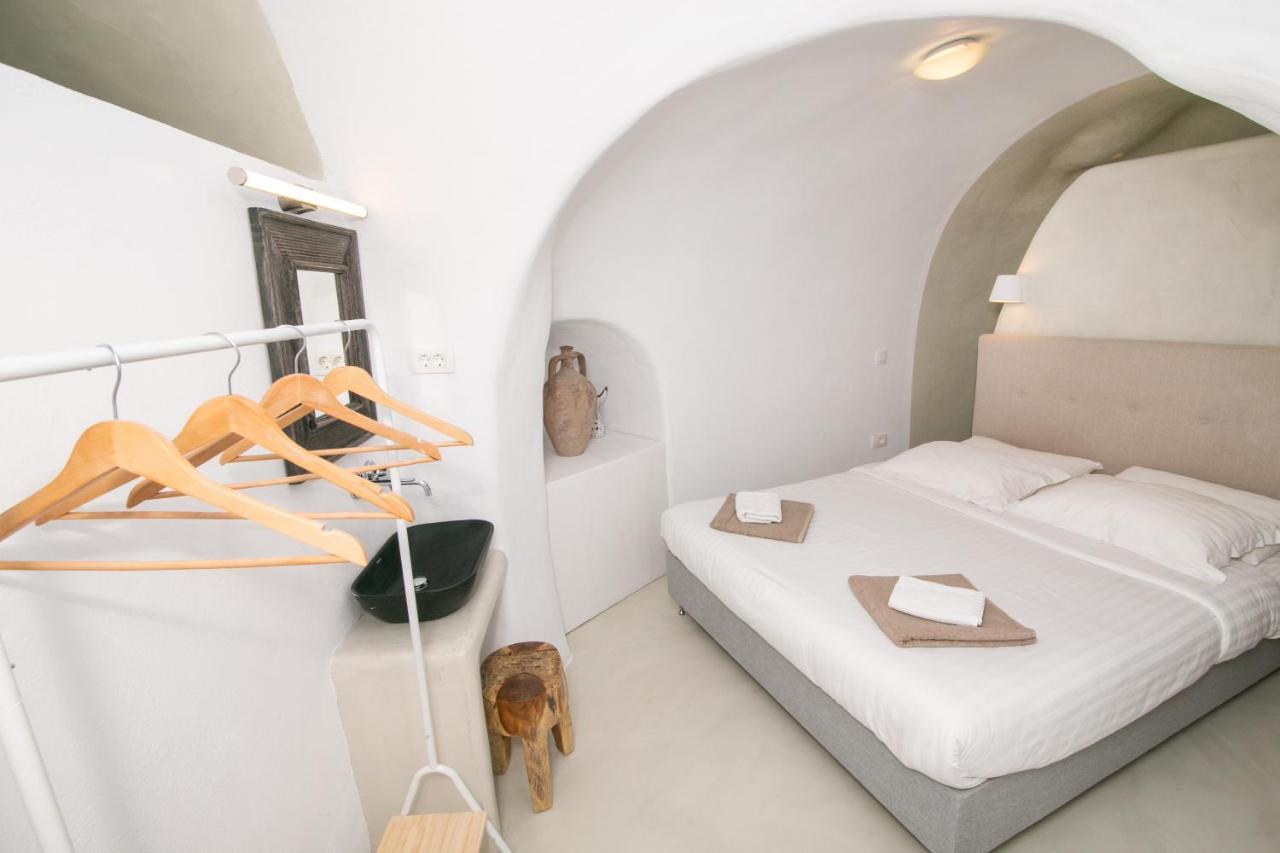 Opsis Cave House Apartment เอีย ภายนอก รูปภาพ