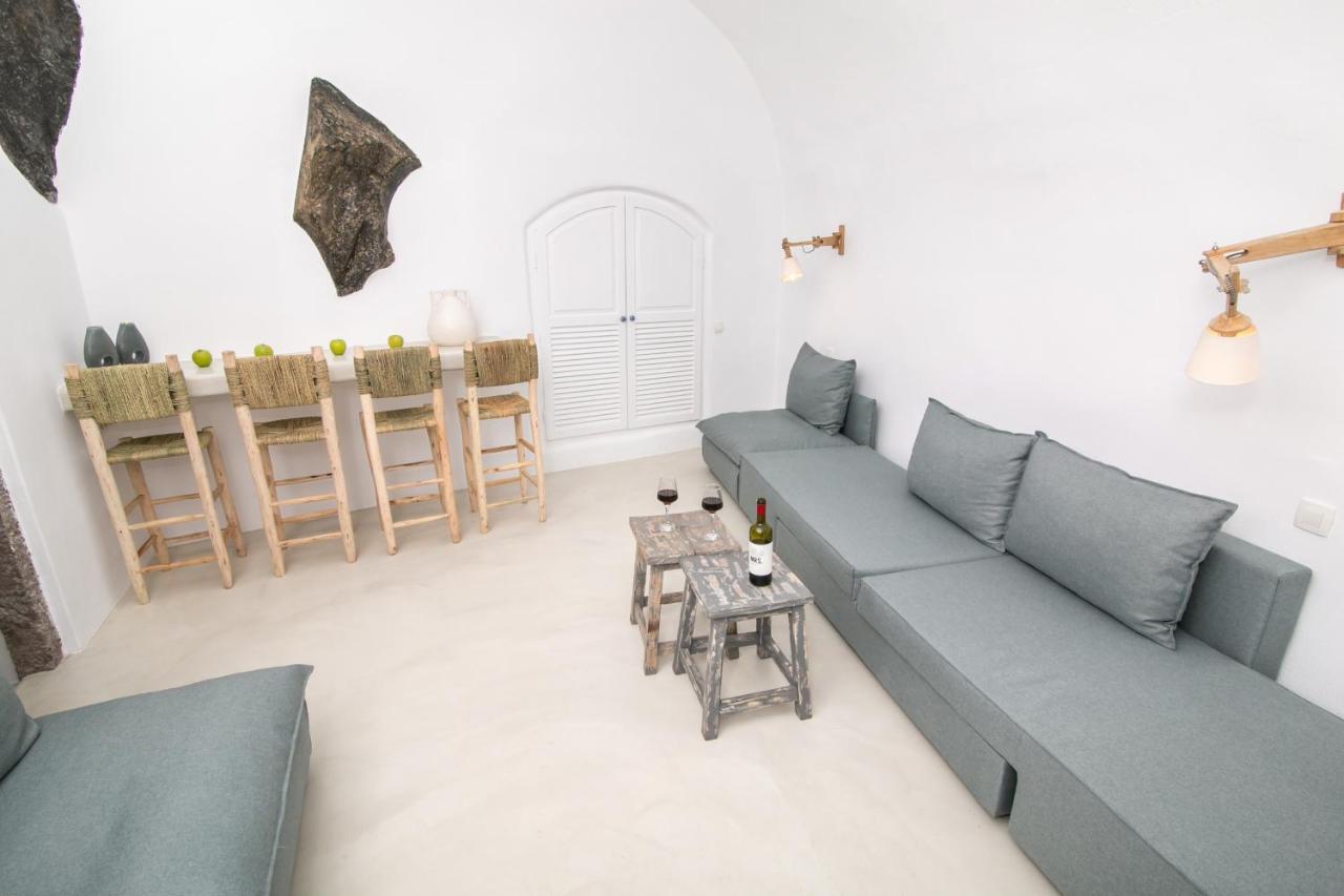 Opsis Cave House Apartment เอีย ภายนอก รูปภาพ